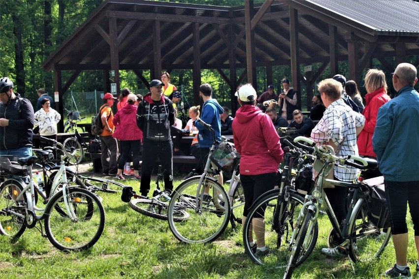 Ponad setka miłośników dwóch kółek wzięła udział w rajdzie „Rowerem przez Leszno -  Region”