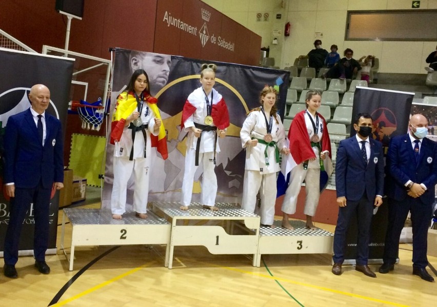 Medale karateków KSW BUSHI Radomsko w Czechach i Hiszpanii [ZDJĘCIA]