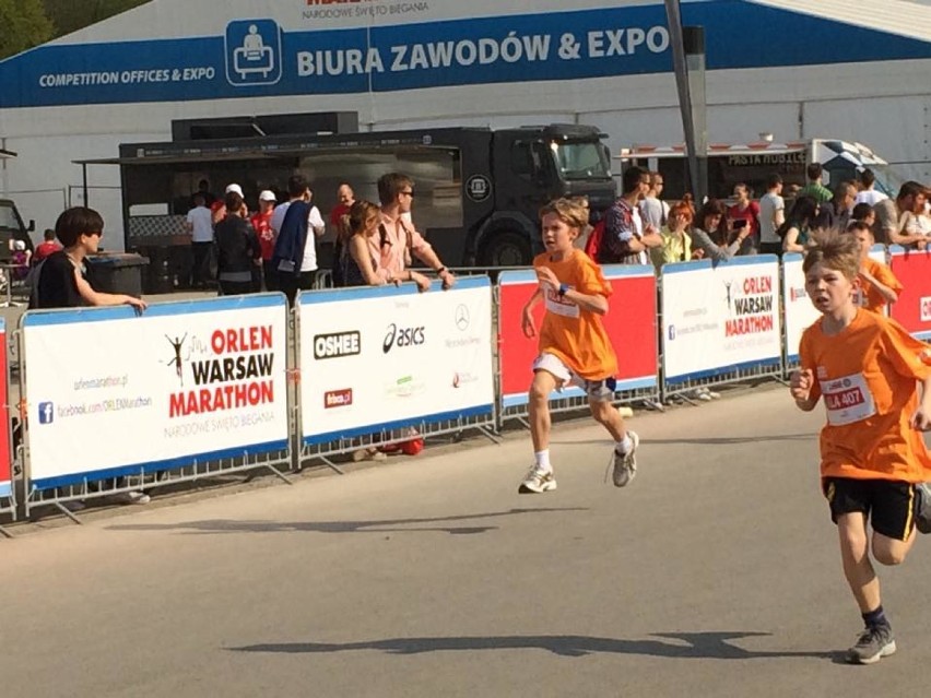 Mali zduńskowolanie pobiegli na Orlen Warsaw Marathon