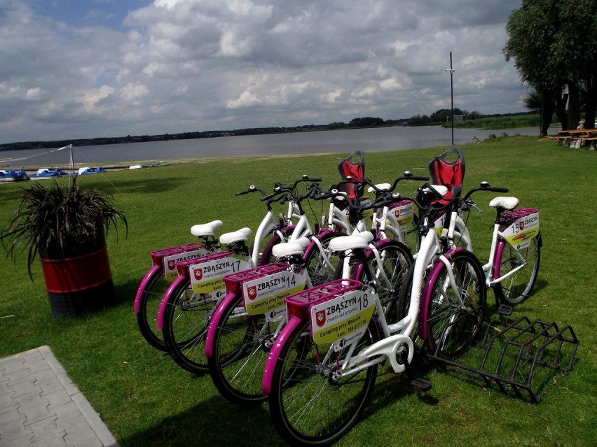 Wypożyczalnia sprzętu pływackiego i plażowego w "Łazienkach"