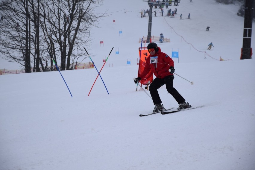 Zieleniec 2022. Mistrzostwa powiatu w narciarstwie i snowboardzie