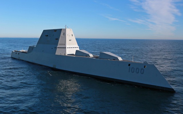 USS Zumwalt ma 184 metry długości i 24 metry szerokości. Do jego budowy wykorzystano kompozyty. Fot. US NAVY/CC BY 2.0 - https://flic.kr/p/AZn7H7