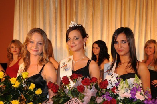 Miss Polski nastolatek Dolnego Śląska 2010 Adrianna Nicola...