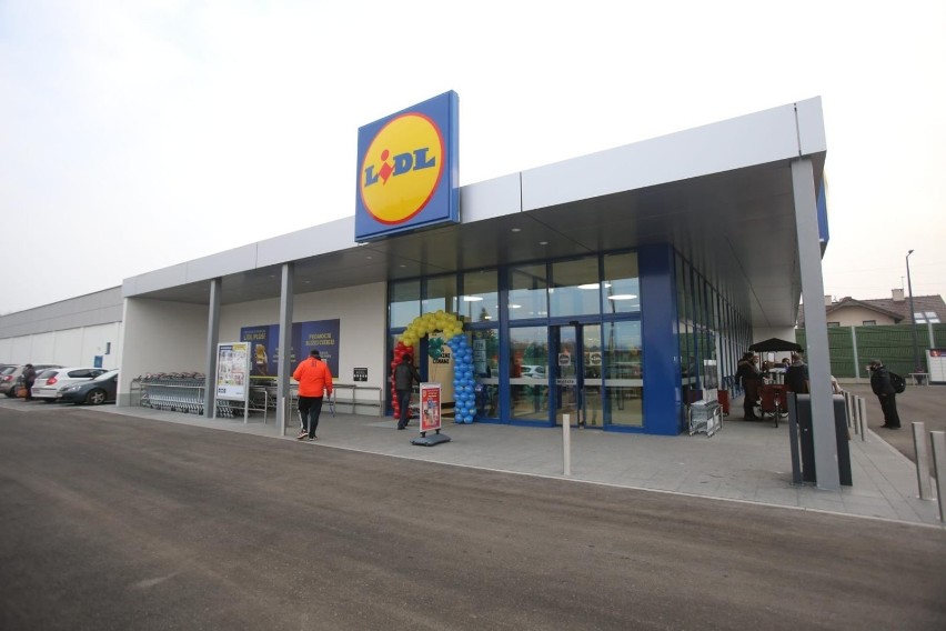 8. Lidl 

średnia wartość koszyka zakupowego: 229,38...