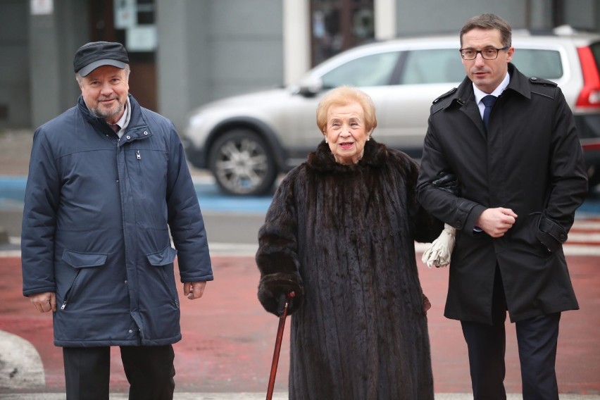 Bracia Szafrankowie odsłonięci! Piotr Paleczny i Lidia Grychtołówna odsłonili rzeźbę