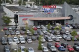 Wrocław. Tesco przy ul. Długiej sprzedane. W sklepie są wielkie wyprzedaże. Co tam powstanie?