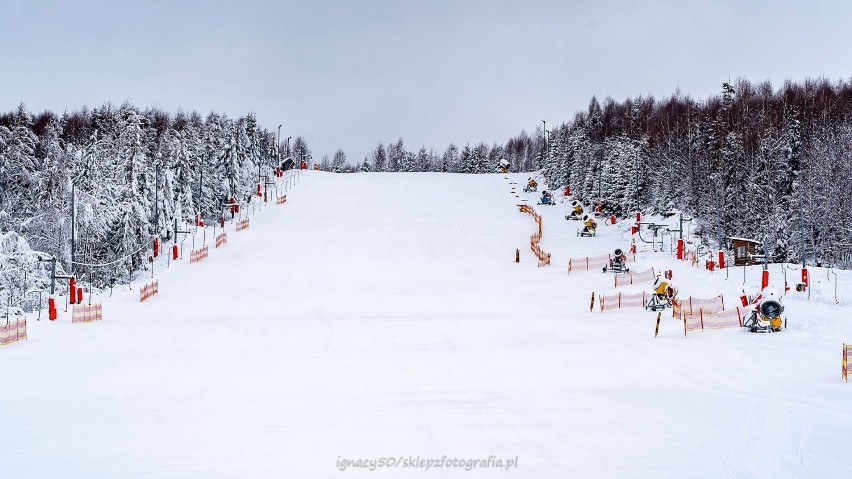 Wystartował nowy sezon zimowy na stokach w Beskidach.