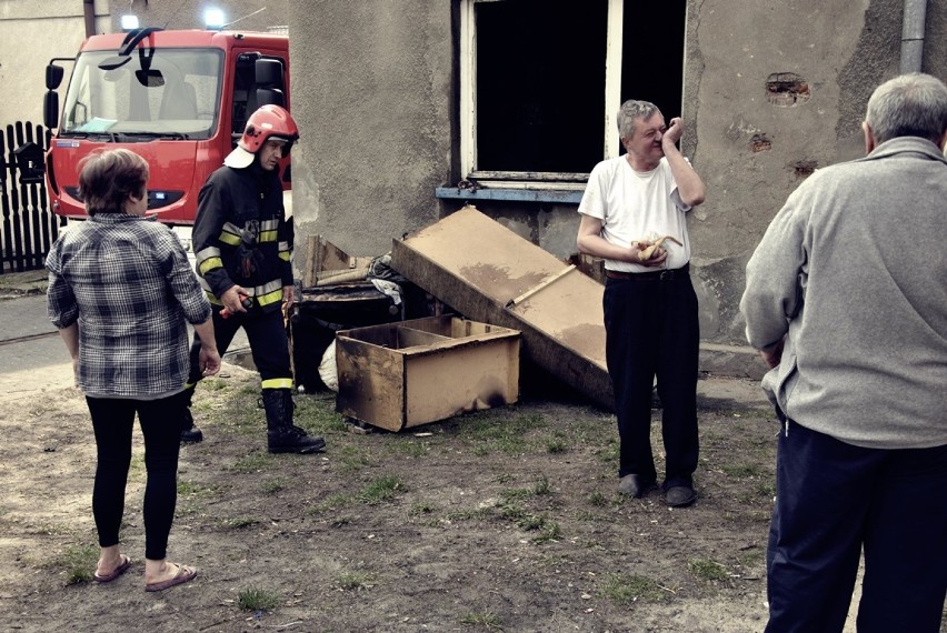 Pożar mieszkania przy ulicy Szerokiej w Zawierciu.