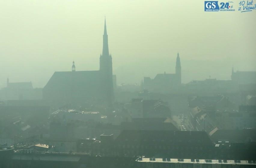 Smog w Szczecinie: Bardzo wysokie stężenie pyłów
