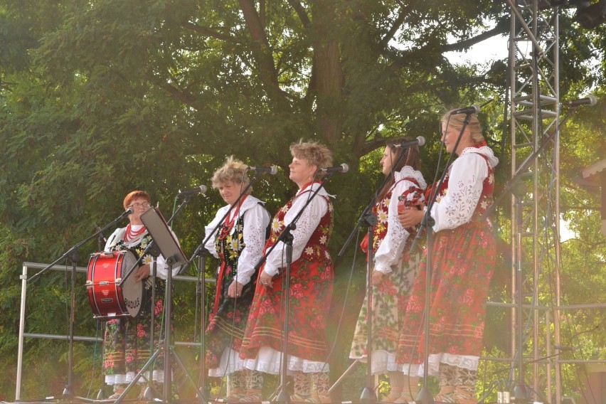 Festiwal folklorystyczny "Krajobrazy Sceny Ludowej", Czarne...