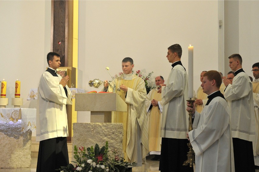 Święcenia diakonatu w Sanktuarium Matki Bożej Fatimskiej w Gdańsku [ZDJĘCIA]