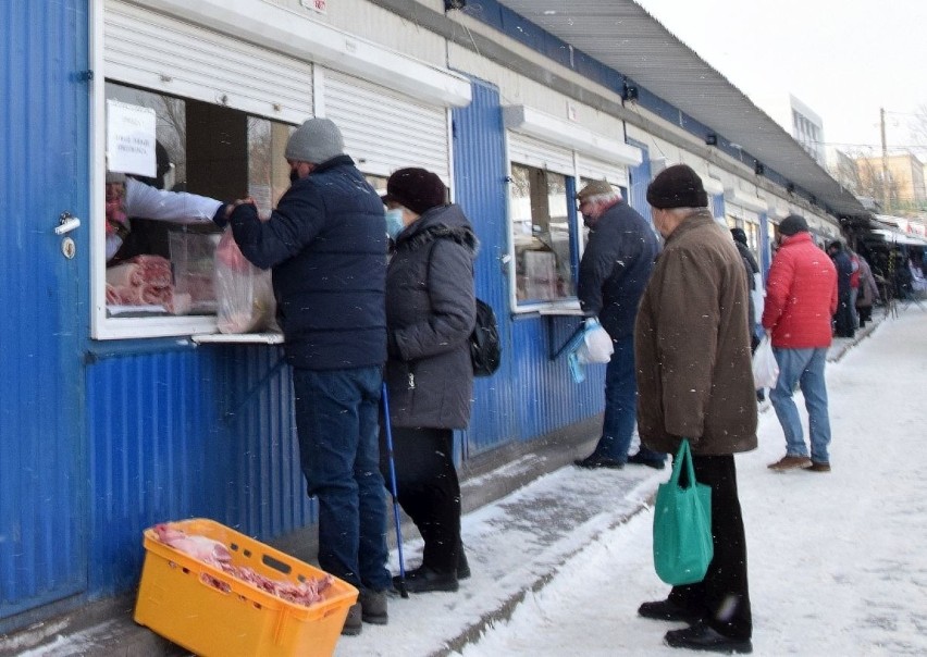 W piątek, 12 lutego wiele osób wybrało się na zakupy na...