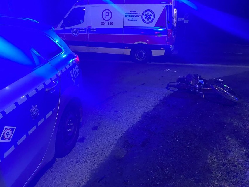 Na drodze wojewódzkiej 482 w Lututowie rowerzysta zderzył się z tirem 