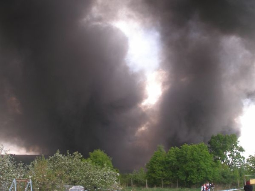 Pożar we Wrocławiu Maślice 1 maja 2011