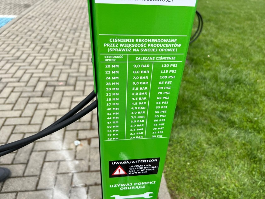 Samoobsługowa stacja naprawy rowerów w Sobieszowie. Kolejna powstanie w Jeleniej Górze