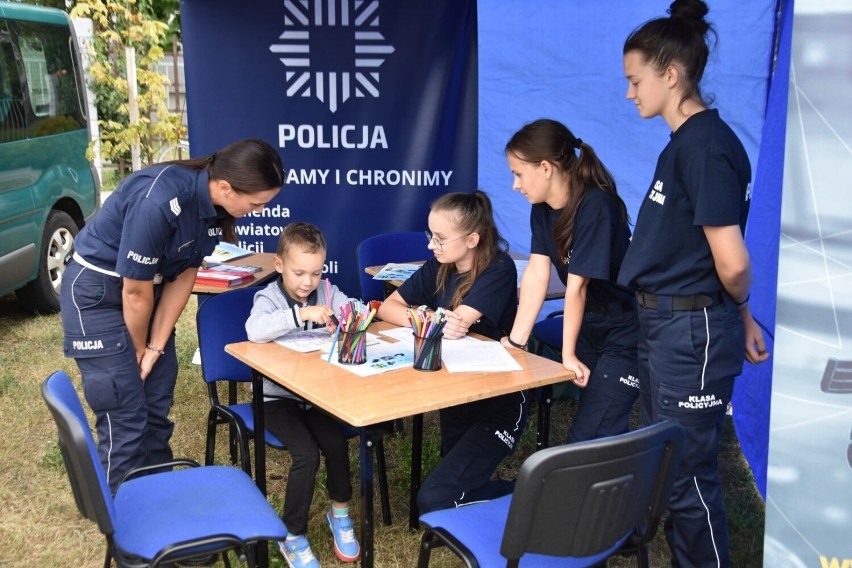 Zobacz zdjęcia z pożegnania wakacji w SDK w Stalowej...