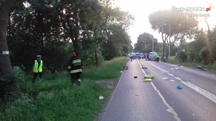 Śmiertelny wypadek w Częstochowie: 54-letni rowerzysta zginął pod kołami forda [ZDJĘCIA]