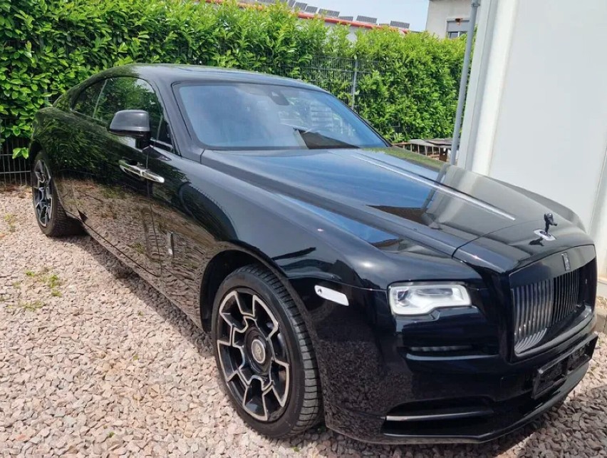 Rolls-Royce Wraith Black Badge...