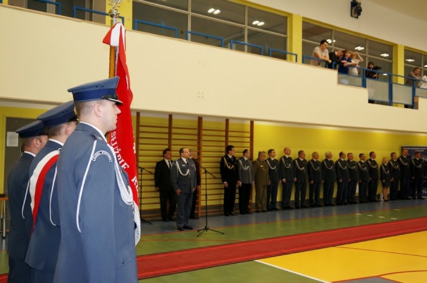Promocja oficerska w Kulach. Stopień kaprala otrzymało 58 funkcjonariuszy [ZDJĘCIA]