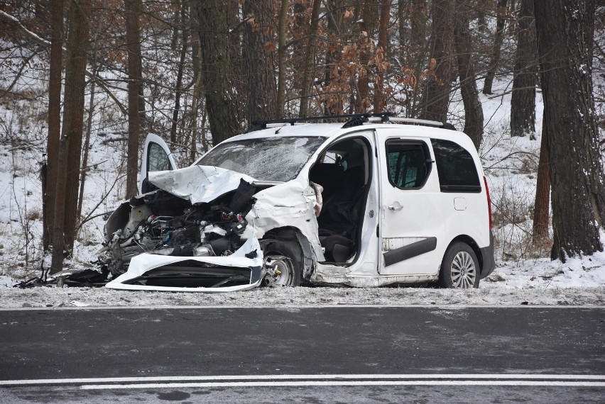 Śmiertelny wypadek na DK 11 między Piłą a Dobrzycą