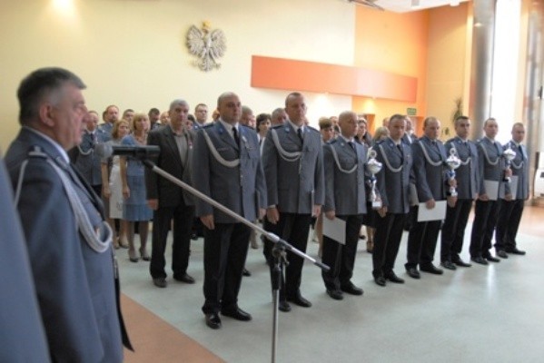 Policjanci z Radomska podczas uroczystości w KWP w Łodzi