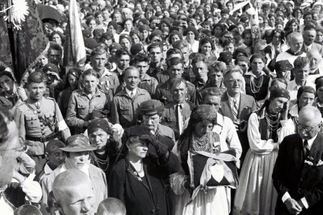 Koronacja cudownego obrazu Matki Bożej Księżnej Sieradzkiej w 1937 roku