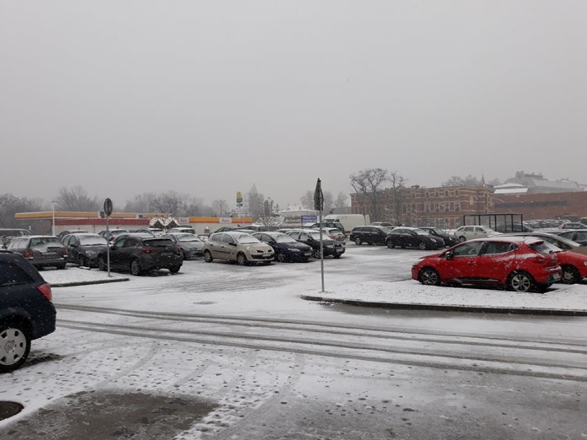 Zabrze zimą jest piękne, ale śnieg szybko stopnieje [ZDJĘCIA]