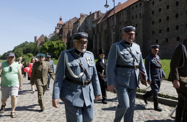 Uroczystości z okazji 100 rocznicy wizyty w Grudziądzu marszałka Józefa Piłsudskiego w Grudziądzu. Przygotowano rekonstrukcje wydarzeń sprzed wieku