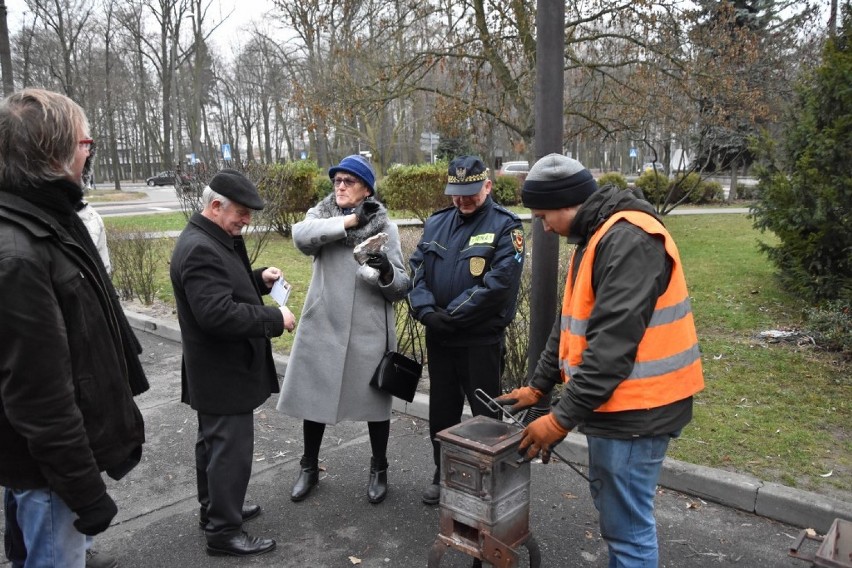 Nowy Tomyśl: Kiermasz Świąteczny i parada MotoGwiazdorów