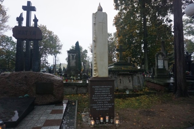 Odsłonięcie pomnika odbędzie się w niedzielę, 12 listopada, o godzinie 13 na cmentarzu przy ul. Limanowskiego.