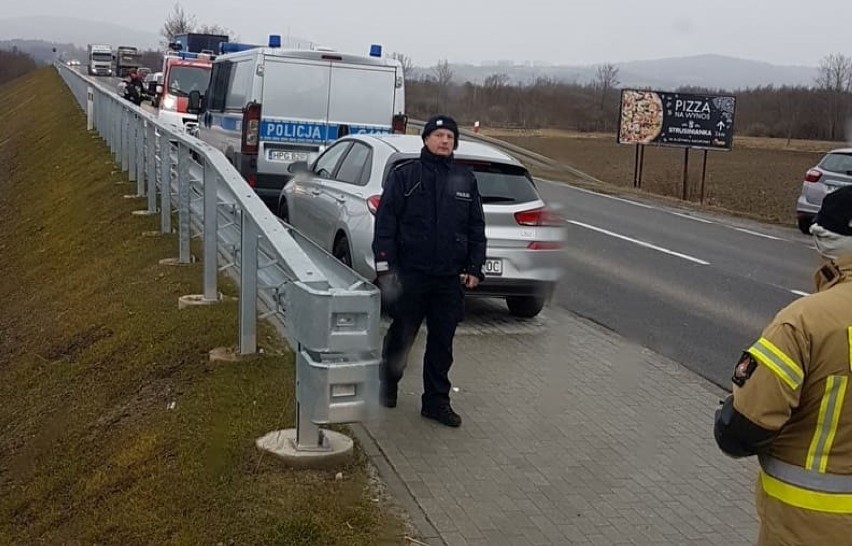 Zakliczyn. Poszukiwania 54-latki. Przy Dunajcu znaleziono jej samochód