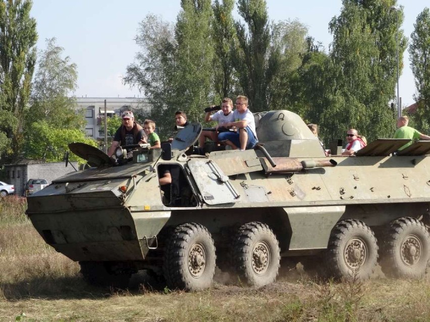 Piknik militarny w Pile. Zobacz zdjęcia z imprezy na lotnisku