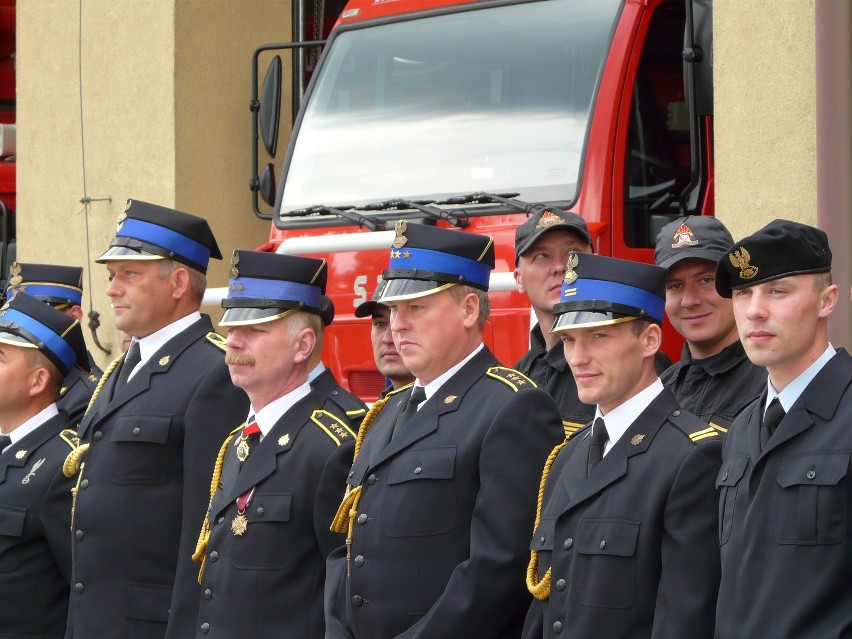 Dzień Strażaka w Rawie Mazowieckiej. Strażacy otrzymali medale i nominacje