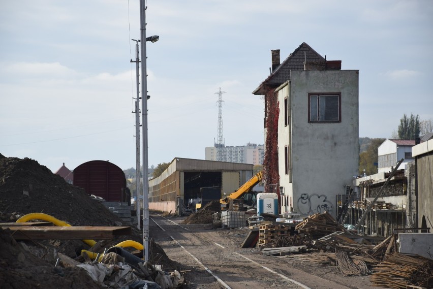 Remont estakady w Gorzowie obejmuje także dworzec