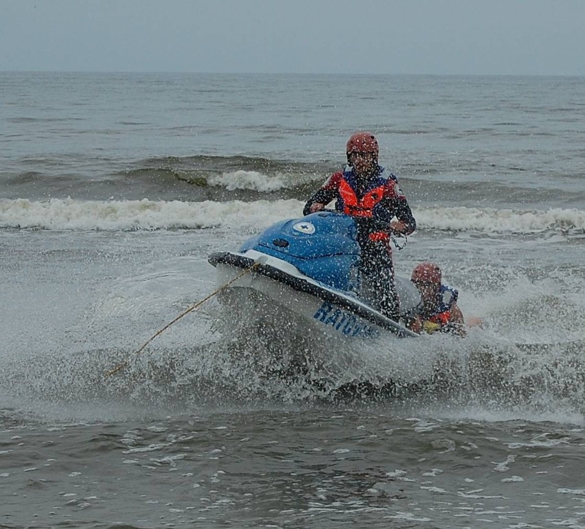 Nad Morzem Bałtyckim w Lubiatowie (gmina Choczewo) przeprowadzono ćwiczenia z zakresu ratownictwa