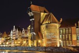 Gdańsk. Greenpeace cytuje papieża Franciszka na... znanych budynkach [ZDJĘCIA]