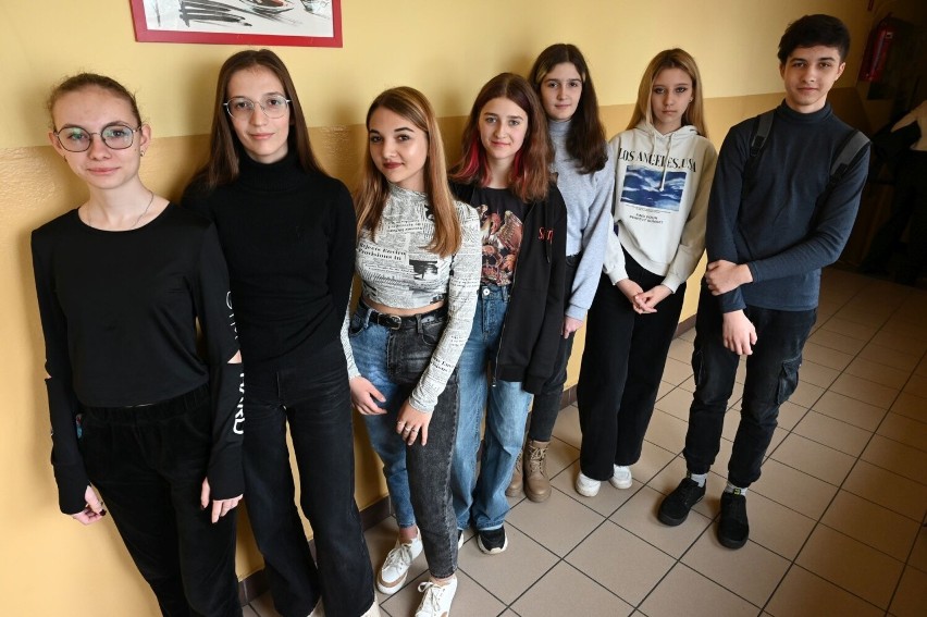 50 uczniów z Ukrainy uczy się w Zespole Szkół Przemysłu Spożywczego w Kielcach. Jest im dobrze, ale tęsknią za domem. Zobacz film