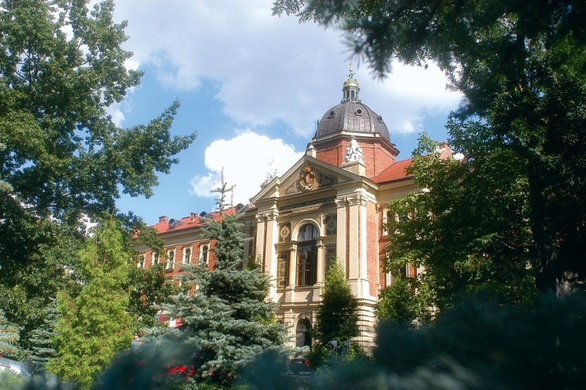 Uniwersytet Ekonomiczny w Krakowie - z tradycją w nowoczesność