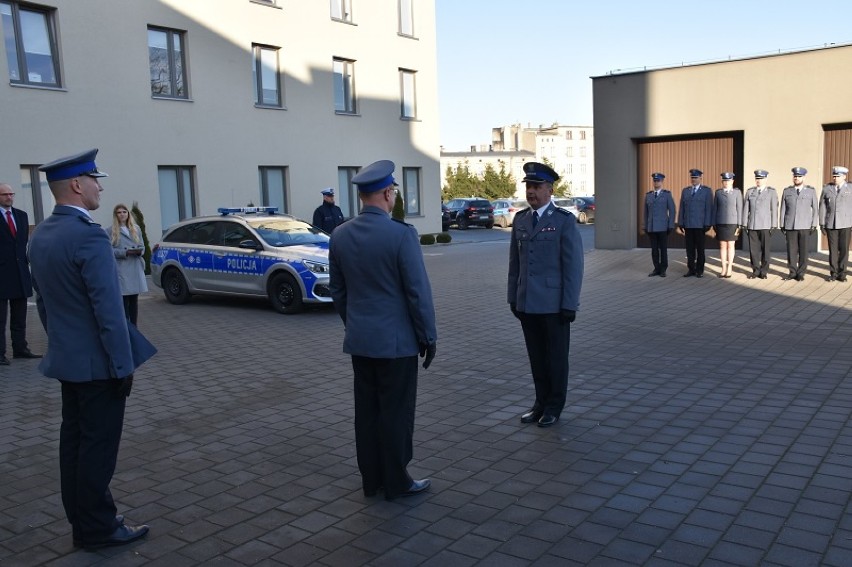 Policja Gniezno z nowym radiowozem. Dziś odbyło się oficjalne przekazanie