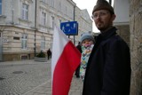 Gorlice przez bitwę 1915 roku stały się bramą do niepodległości kraju.  Miejskie obchody narodowego święta zgromadziły tłumy gorliczan