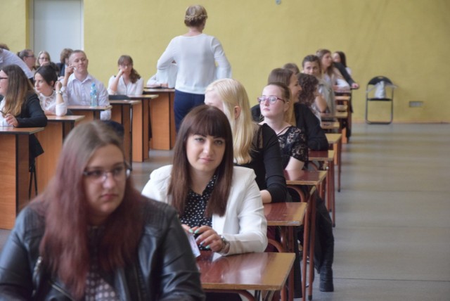 142 osoby zdaje maturę w Zespole Szkół Ekonomicznych w Wodzisławiu Śl.