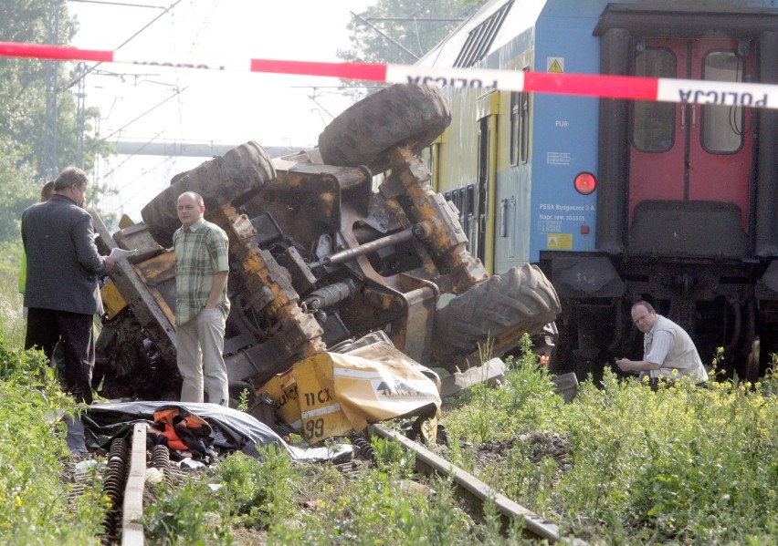 Zobacz dramatyczne wypadki kolejowe we Wrocławiu w ostatnich latach (ZDJĘCIA)
