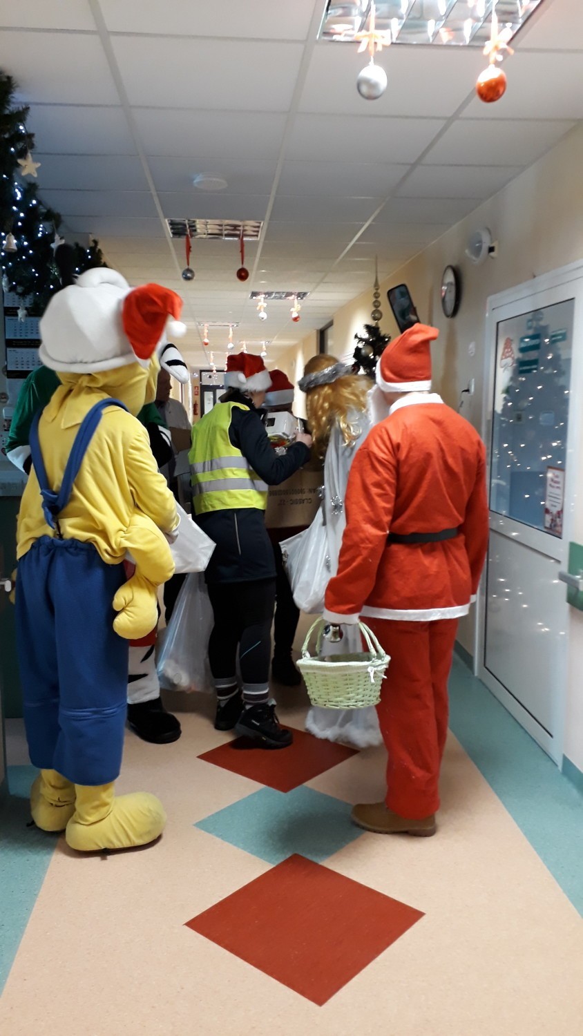 Mikołaje w szpitalu w Pile