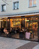 Kielecka kawiarnia MeetMe Cafe stworzyła zimowy ogródek. Miasto się nie zgadza. Czy będą musieli go rozebrać? Zobacz zdjęcia 