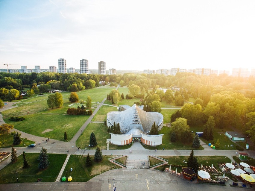 Plany Parku Śląskiego: plac zabaw, czatownia, remont hali...