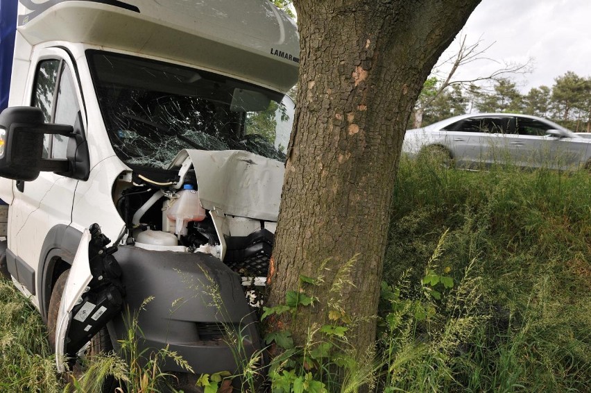 Wypadek przed Śremem na drodze 434 2 czerwca 2014. Citroen...