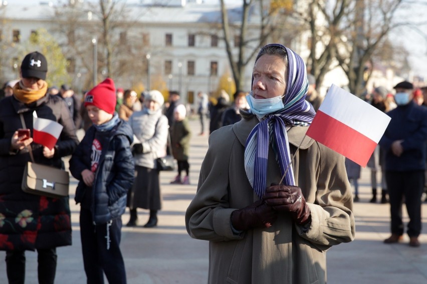 Święto Niepodległości w Lublinie. Jak mieszkańcy obchodzili 103 rocznicę odzyskania przez Polskę niepodległości? Zobacz zdjęcia!