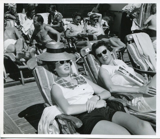 Pasażerki na pokładzie „Batorego”, lata 60-te XX wieku