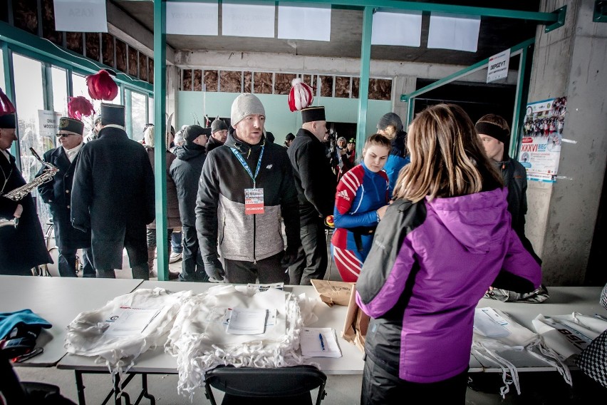 XXXVI Bieg Gwarków, organizowany po raz pierwszy na Przełęczy Jugowskiej, udał się wspaniale