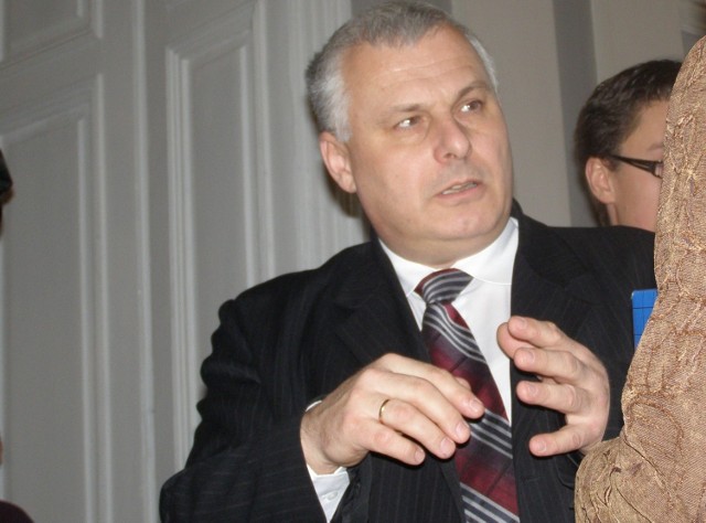 Prezes Tarnowskich Wodociągów Tadeusz Rzepecki ponad dwie godziny przekonywał radnych do podwyżek. Bez rezultatu